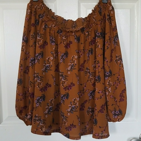 Boutique Tops - Boutique 2x Nwt